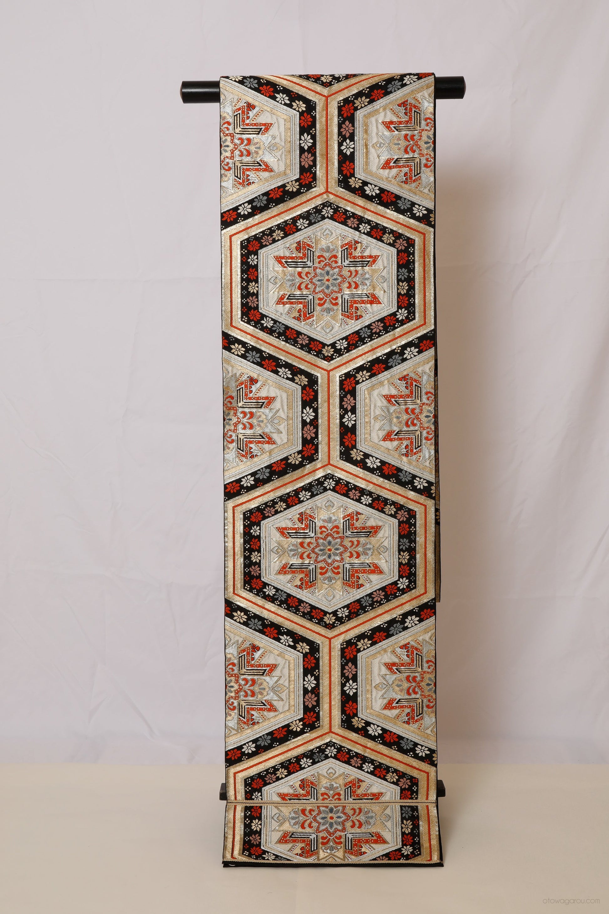 袋帯(亀甲・黒帯)